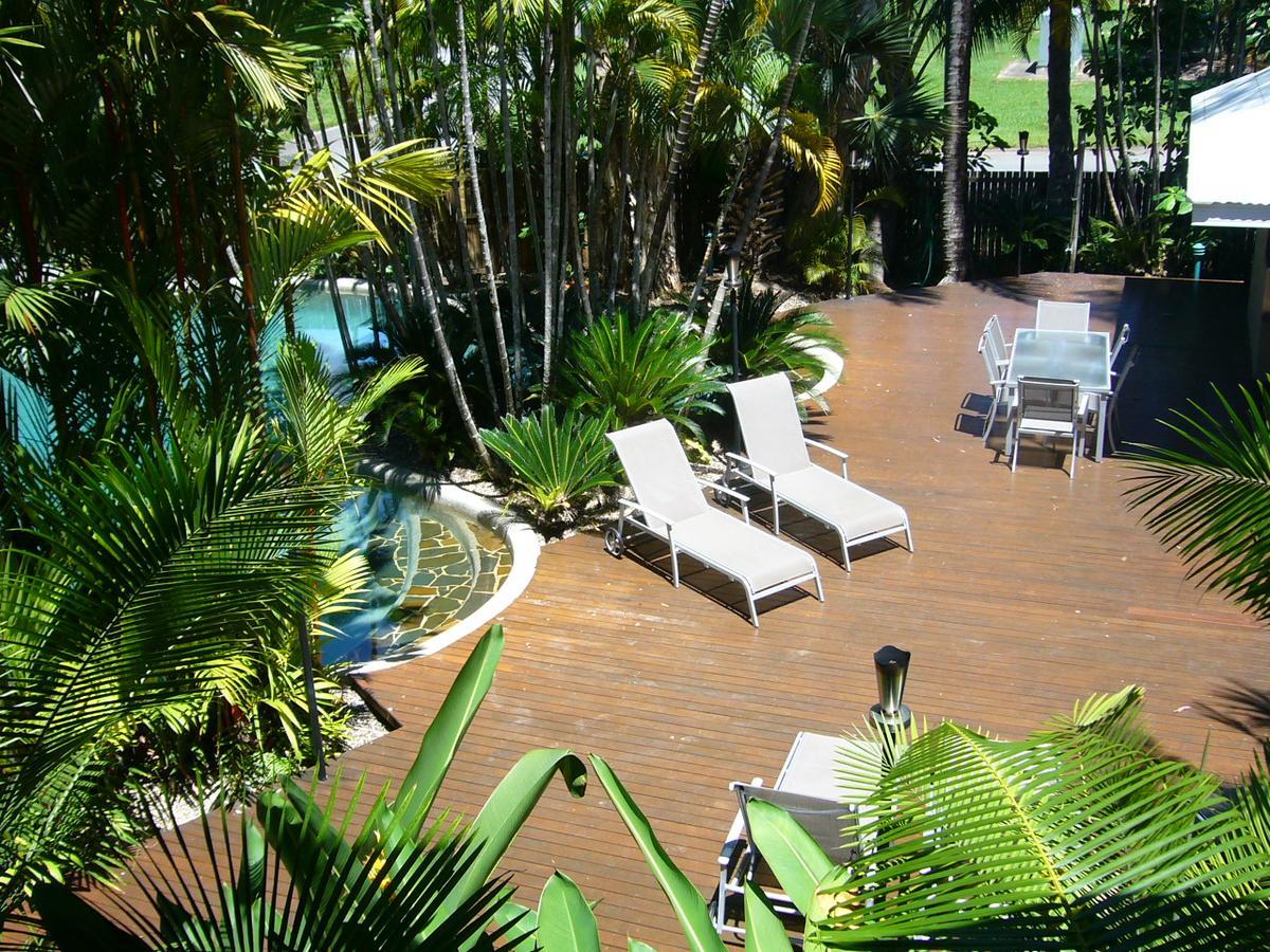 Port Douglas Retreat Aparthotel Exterior photo